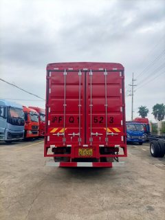 Dongfeng Liuzhou Chenglong H5 270 hp 4X2 6.8 m - фото 4