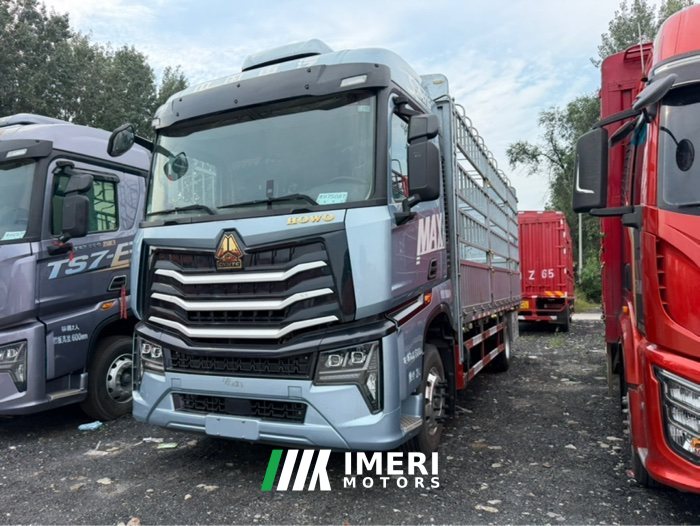 Sinotruk HOWO Max 290 hp 4X2 6.75 m - грузовик из Китая