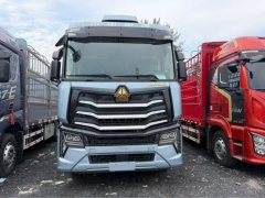 Sinotruk HOWO Max 290 hp 4X2 6.75 m - фото 2