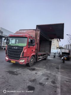 JAC Gallop GAC Higer K5 180 hp 4X2 7.8 m - фото 1