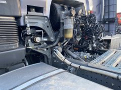 Sinotruk HOWO Max 610 hp 6X4 - фото 6