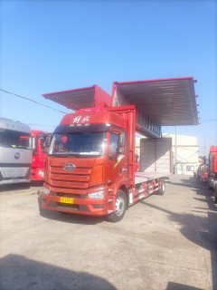 FAW Jiefang J6L 260 hp 4X2 9.8 m - фото 1