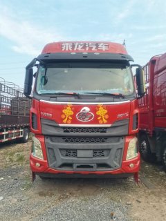 Dongfeng Liuzhou Chenglong H5 290 hp 6X2 7.8 m - фото 2