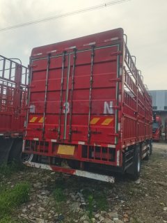 Dongfeng Liuzhou Chenglong H5 290 hp 6X2 7.8 m - фото 9