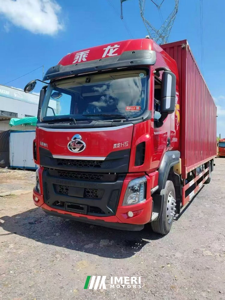 2024 Dongfeng Liuzhou Chenglong H5 290 hp 6X2 9.7 m