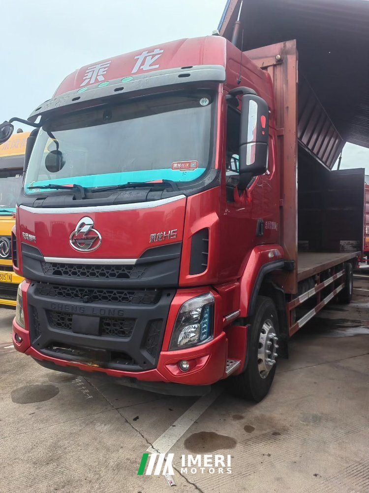 2023 Dongfeng Liuzhou Chenglong H5 270 hp 4X2 9.8 m