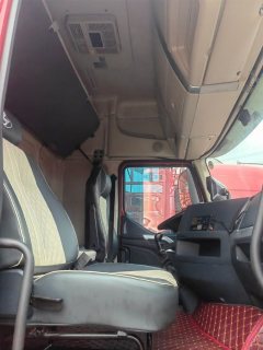 Dongfeng Liuzhou Chenglong H5 270 hp 4X2 9.8 m - фото 4