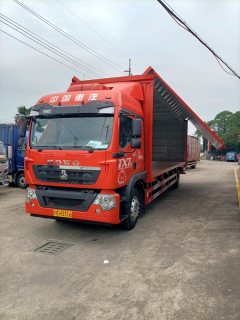 Sinotruk HOWO TX7 290 hp 4X2 9.6 m - фото 1