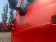 Sinotruk HOWO T7H 440 hp 8X4 9.5 m - фото 5