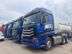 Sinotruk HOWO Max 480 hp 6X4 - фото 2