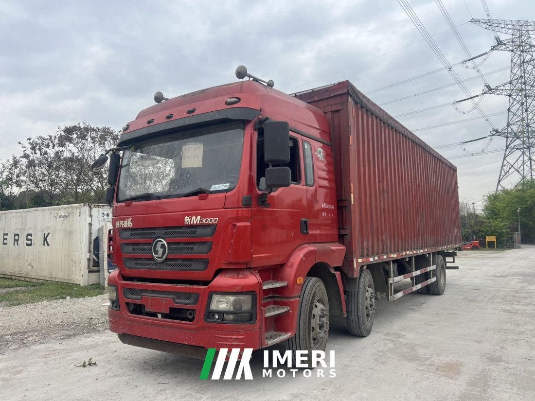 Shacman Delong New M3000 245 hp 6X2 9.55 m - грузовик из Китая