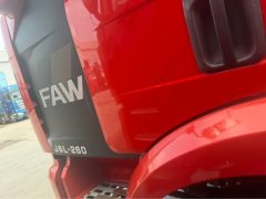 FAW Jiefang J6L 260 hp 4X2 6.75 m - фото 7