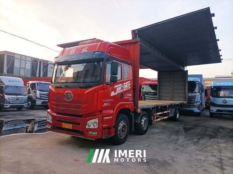 2020 FAW Jiefang JH6 290 hp 6X2 9.7 m