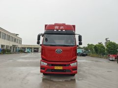 FAW Jiefang J6L 260 hp 4X2 9.7 m - фото 4