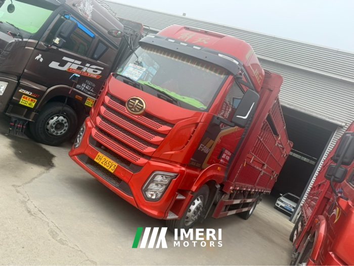 2024 FAW Jiefang J6G 320 hp 4X2 6.75 m