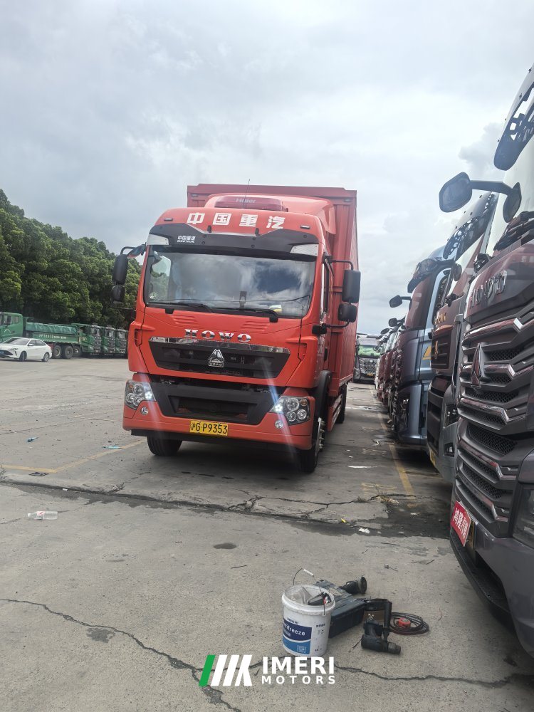Sinotruk HOWO TX7 290 hp 6X2 9.6 m - грузовик из Китая