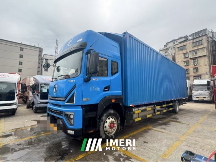 Dongfeng Duolika D12 260 hp 4X2 9.75 m - грузовик из Китая