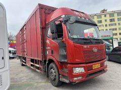 FAW Jiefang J6L 220 hp 4X2 9.7 m - фото 3