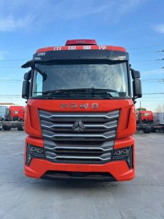 Sinotruk HOWO TS7 290 hp 4X2 9.6 m - фото 2