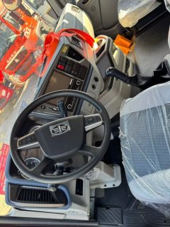 FAW Jiefang JH6 290 hp 4X2 9.75 m - фото 5