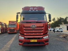 FAW Jiefang J6L 240 hp 4X2 8.2 m - фото 3