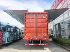 Sinotruk Sitrak G5S 290 hp 4X2 9.52 m - фото 4
