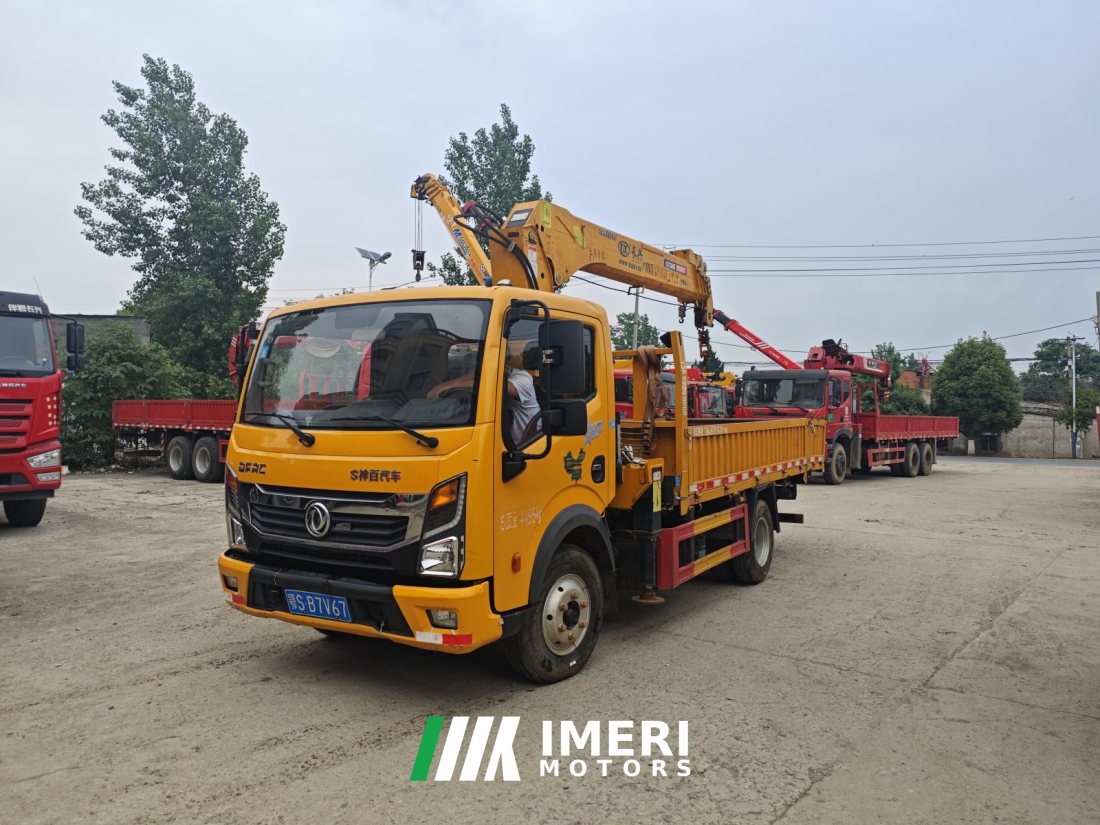 Dongfeng Duolika Dollicar D6 160 hp 4X2 4 m - грузовик из Китая