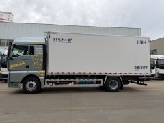 Sinotruk Sitrak C5L 350 hp 4X2 6.8 m - фото 3