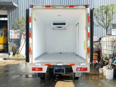 Foton V1 122 hp 4X2 2.8 m - фото 8