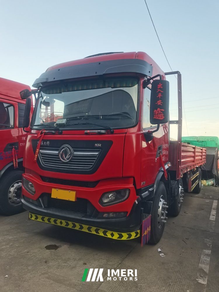 2020 Dongfeng Tianjin KR 292 hp 6X2 7.7 m