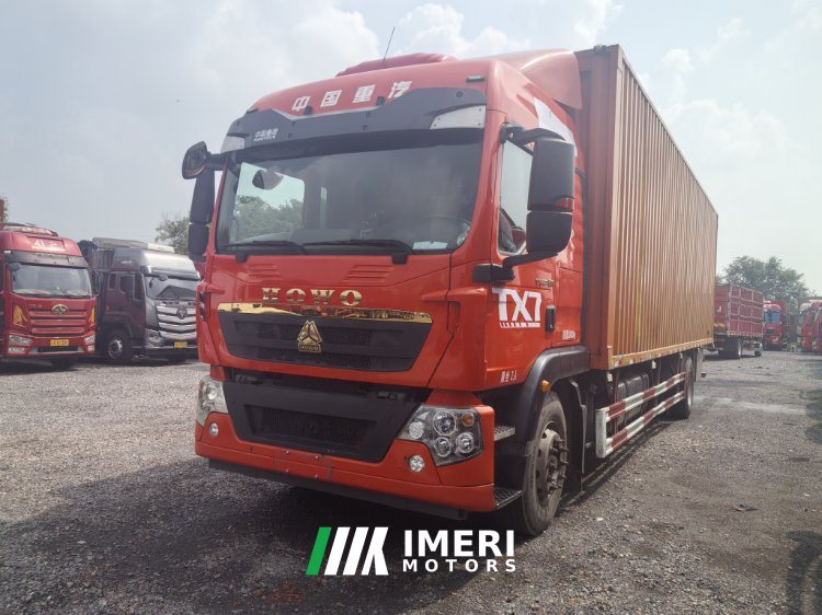 Sinotruk HOWO TX7 270 hp 4X2 9.6 m - грузовик из Китая