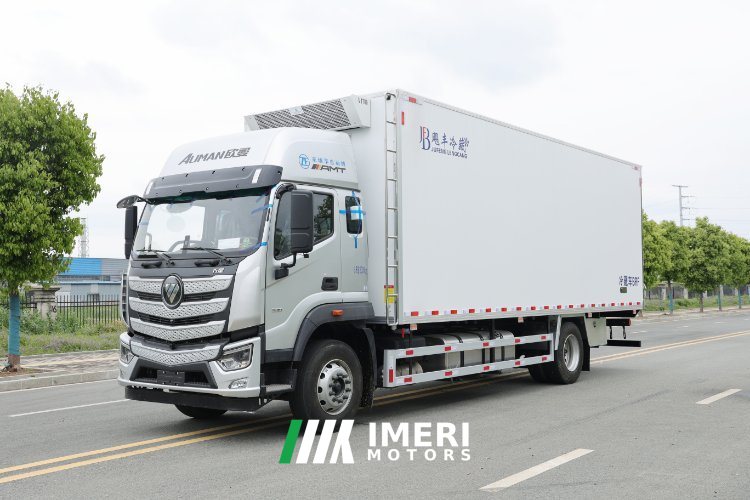 Foton Auman 330 hp 4X2 7.8 m - грузовик из Китая