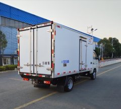 Foton M2 144 hp 4X2 3.7 m - фото 6