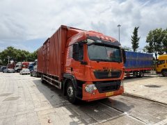 Sinotruk HOWO TX7 290 hp 4X2 9.52 m - фото 3