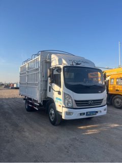 Hyundai 300 143 hp 4X2 4.18 m - фото 2
