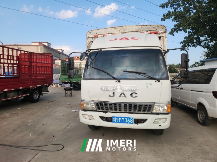 JAC Junling E6 156 hp 4X2 4.18 m - грузовик из Китая