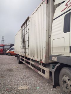 Sinotruk HOWO TX7 290 hp 4X2 9.8 m - фото 4