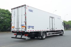 Foton Auman Galaxy 3 300 hp 4X2 9.4 m - фото 4