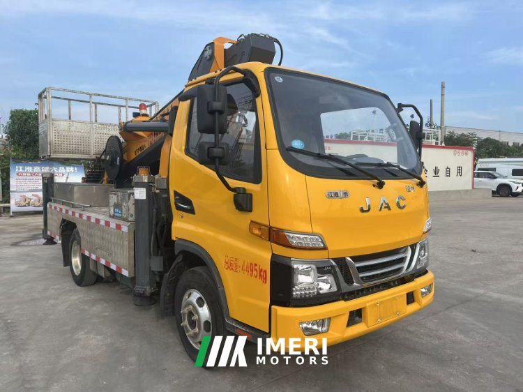 JAC Shuailing Q3 170 hp 4X2 30 m - грузовик из Китая