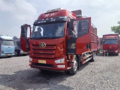 FAW Jiefang J6L 260 hp 4X2 6.75 m - фото 3