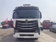 Sinotruk HOWO Max 290 hp 4X2 9.6 m - фото 2