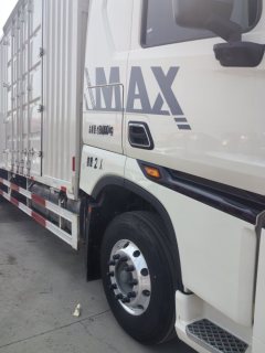 Sinotruk HOWO Max 290 hp 4X2 9.6 m - фото 5