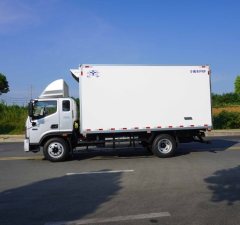 Foton AR 220 hp 4X2 5.1 m - фото 4
