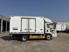 JMC 135 hp 4X2 3.68 m - фото 4