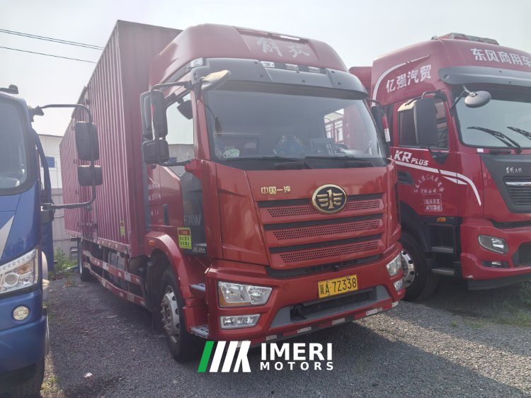 FAW Jiefang J6L 260 hp 4X2 9.7 m - грузовик из Китая