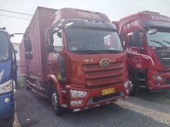 FAW Jiefang J6L 260 hp 4X2 9.7 m - фото 1
