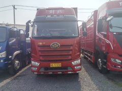 FAW Jiefang J6L 260 hp 4X2 9.7 m - фото 3