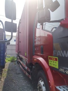 FAW Jiefang J6L 260 hp 4X2 9.7 m - фото 6