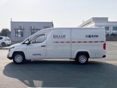 Lingshi 2.82 m BEV refrigerated truck CATL 53.58kWh electric truck re… - фото 7