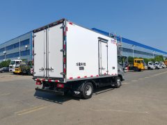 Chengli Foton 172 hp 4X2 4.08 m - фото 7